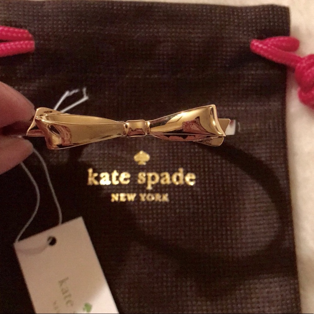 kate spade♠️ Large Bow Silver/Gold Hinge Bangle - Picture 3 of 8